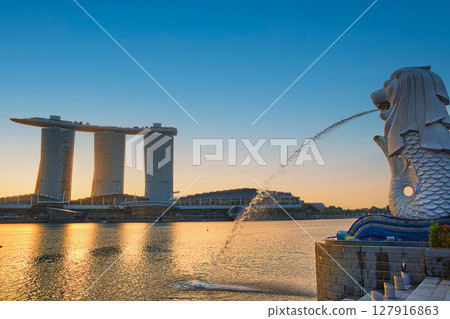 新加坡美麗的日落風景 127916863