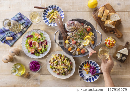 Everyday Meal: Sea Bream Acquapazza Everyday Meal: Sea Bream Acquapazza 127916979