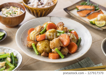 肉和土豆 127917370