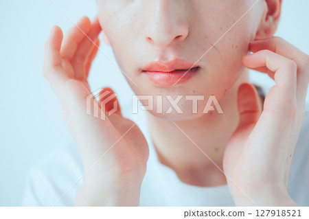 Men's skin care - natural beauty images 127918521