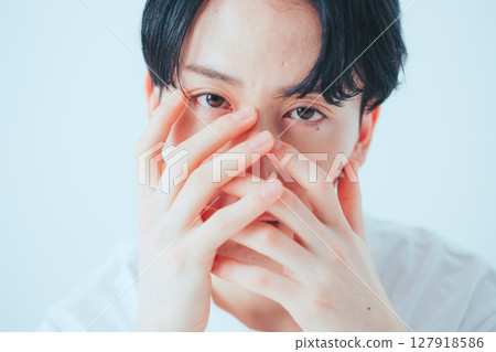 Men's eye care - natural and realistic beauty cuts Men's eye care - natural and realistic beauty cuts 127918586