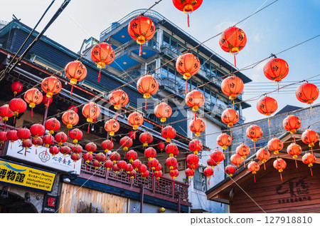 Taiwan Chien 127918810