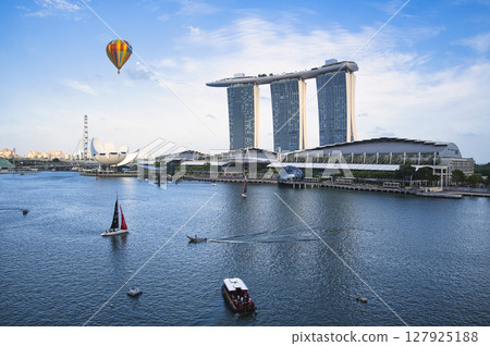Beautiful cityscape of Singapore 127925188