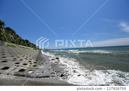 Seaside on a sunny day 127926709