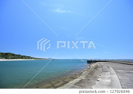 藍天和江口濱海濱公園 127926846