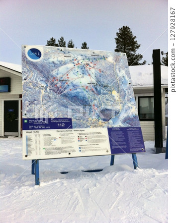 Ski runs in Levi Ski runs in Levi 127928167