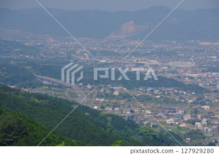 View of Toyooka Town and Doi Town from the Gokusada Observatory in Shikokuchuo City, Ehime Prefecture 127929280