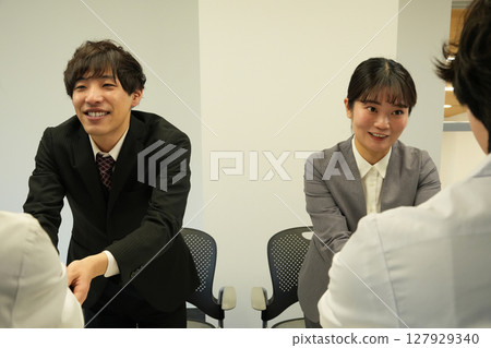 一名商人 一名商人 127929340