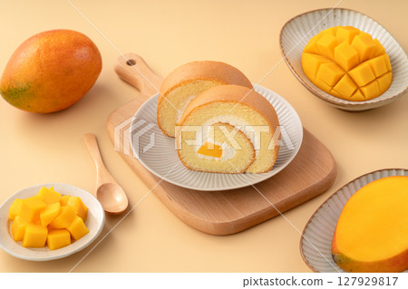 芒果 瑞士卷 瑞士捲 生乳捲 蛋糕捲 水果 mango roll cake マンゴー ロールケーキ 127929817