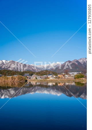 三重縣四日市水澤町南路神池(俗稱集池)的冬日風景 三重縣四日市水澤町南路神池(俗稱集池)的冬日風景 127930805
