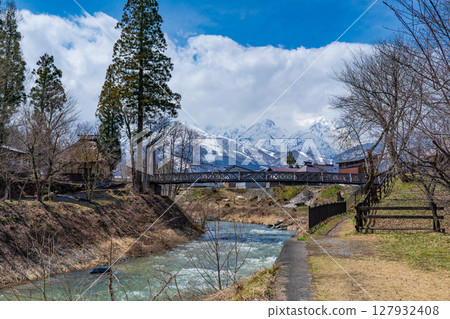 長野縣白馬村大出公園的大出吊橋 127932408