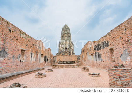 Wat Ratchaburana (Ayutthaya), Thailand 127933028