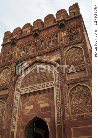 Inner Gate of the Red Fort, Agra Fort (Lal Qila), India Inner Gate of the Red Fort, Agra Fort (Lal Qila), India 127933067