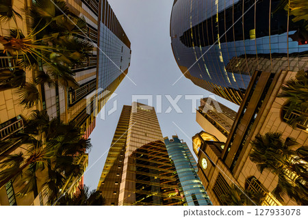 Looking up at the buildings of Central Hong Kong at dusk 127933078