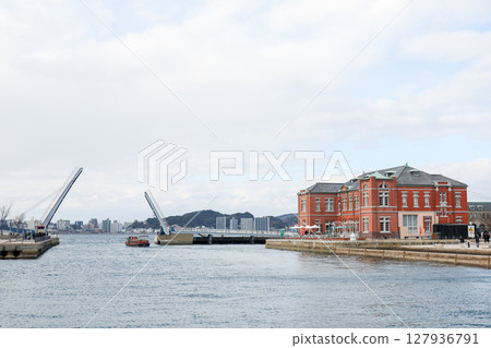 Fukuoka Prefecture, Kitakyushu City, Mojiko Retro, Drawbridge, Blue Wing Moji 127936791