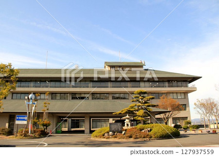 Kyotanabe City Hall 127937559