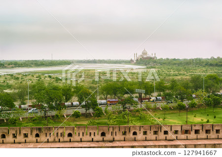 Taj Mahal, India, standing on the banks of the Yamuna River Taj Mahal, India, standing on the banks of the Yamuna River 127941667