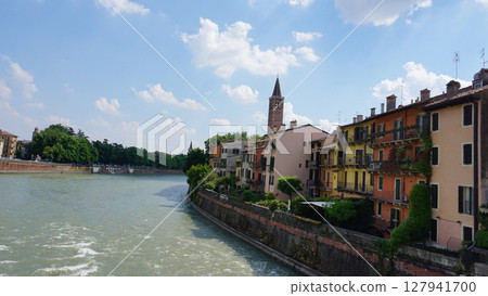 Aerial view of Verona with basilica of Saint Anastasia, Italy 127941700