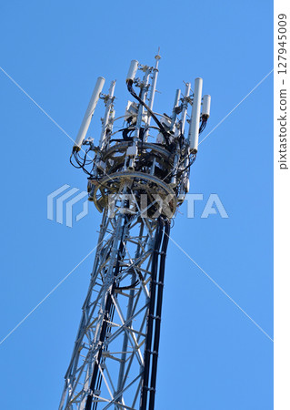 Communication image (radio tower: base station) 127945009