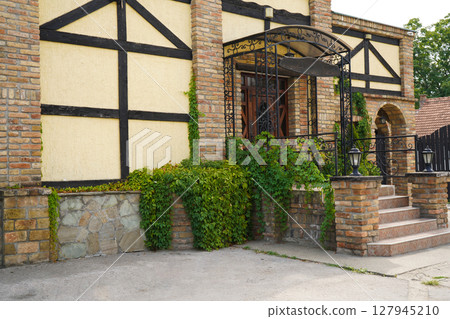 Typical vintage house in downtown in Belgrade, Serbia. 127945210
