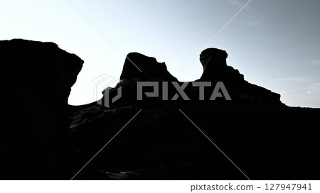 海灘邊岩石的地方 海灘邊岩石的地方 127947941