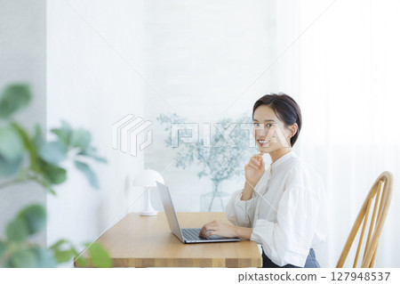 女商人 女商人 127948537