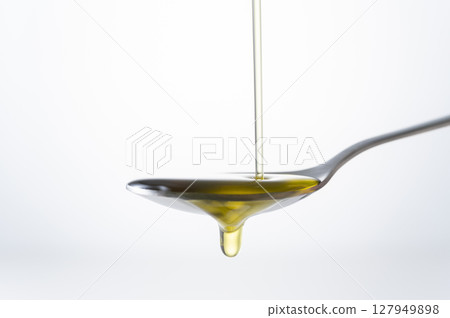 Olive oil Olive oil 127949898