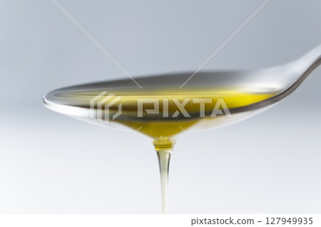 Olive oil  127949935