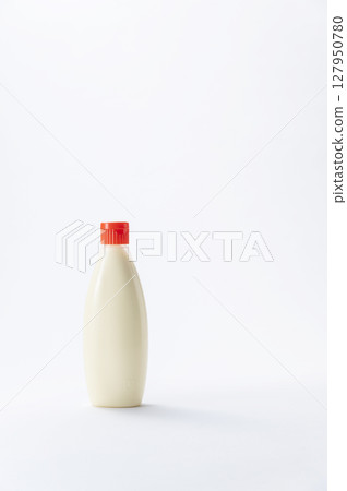 mayonnaise mayonnaise 127950780