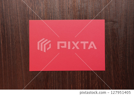 Wood and paper mockup 127951405