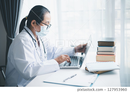 Concept business doctor education essential globalization, student learn and study in university and college to master knowledge needed travel global economy. book stethoscope for medical health care 127953960
