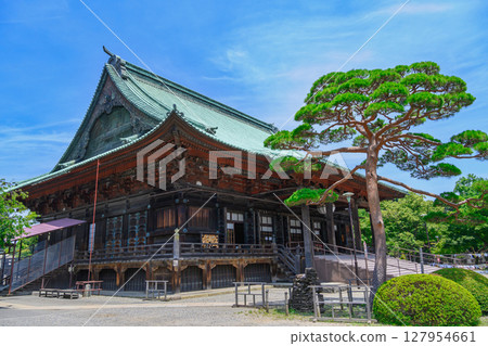 Tokyo Gokokuji Temple Kannon Hall (Main Hall) Important Cultural Property 127954661
