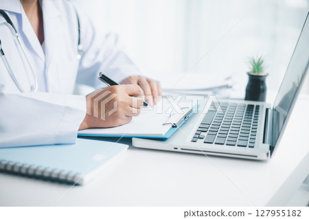 Concept business doctor education essential globalization, student learn and study in university and college to master knowledge needed travel global economy. book stethoscope for medical health care 127955182