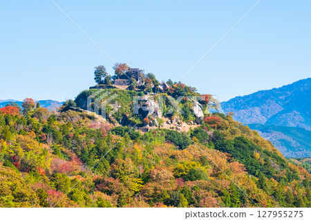 苗木城跡（秋季） 127955275