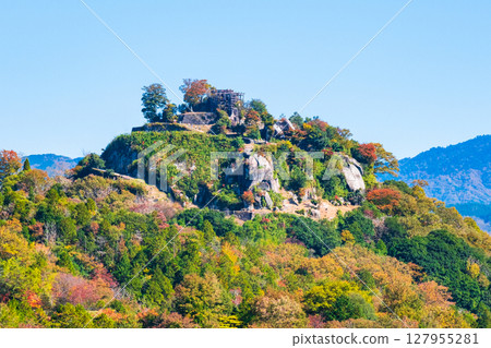 苗木城跡（秋季） 127955281