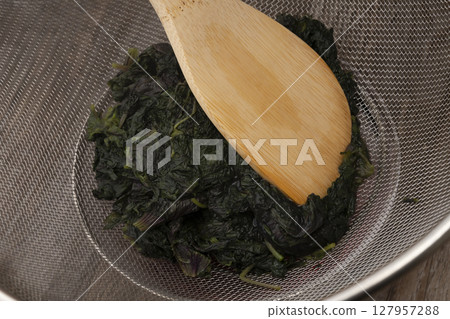 無糖紅紫蘇汁的製作過程 127957288