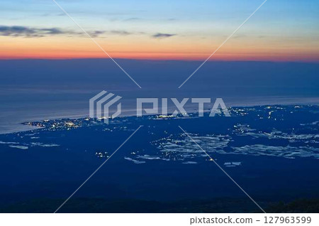Sunset seen from Mt. Chokai Sunset seen from Mt. Chokai 127963599