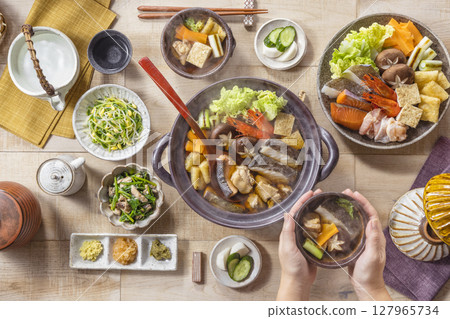 日常餐桌 Yosenabe 日常餐桌 Yosenabe 127965734
