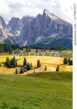 Dolomites Alpe di Siusi, Italy landscape, autumn Dolomites Alpe di Siusi, Italy landscape, autumn 127965837