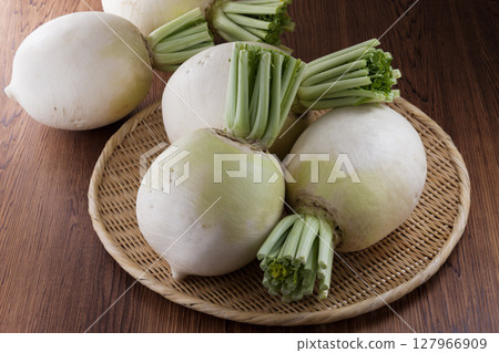Kyoto Vegetable Shogoin Radish Kyoto Vegetable Shogoin Radish 127966909