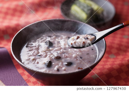 Koji Amazake made from mixed grain rice 127967430