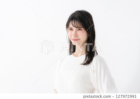 A woman with a smile 127972991