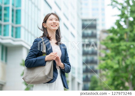 女性生意 127973246
