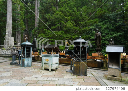 水向地藏、奧之院、高野山 水向地藏、奧之院、高野山 127974406