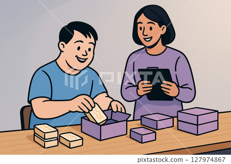 一名男子與他的支援人員在車間打包箱子 127974867