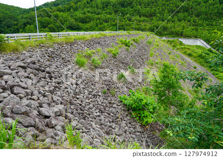 Ochiai Dam Rockfill Dam 127974912
