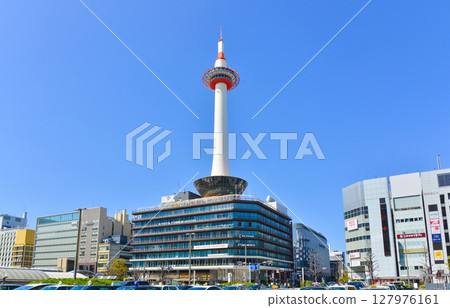 京都塔和城市景觀 127976161