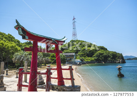 廣島縣尾道市岩兒島嚴島神社大鳥居 廣島縣尾道市岩兒島嚴島神社大鳥居 127977553