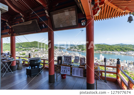 View of the Onomichi cityscape from the main hall of Senkoji Temple, Onomichi City, Hiroshima Prefecture 127977674
