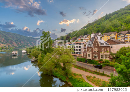 Moselle riverside in Cochem, Germany 127982023